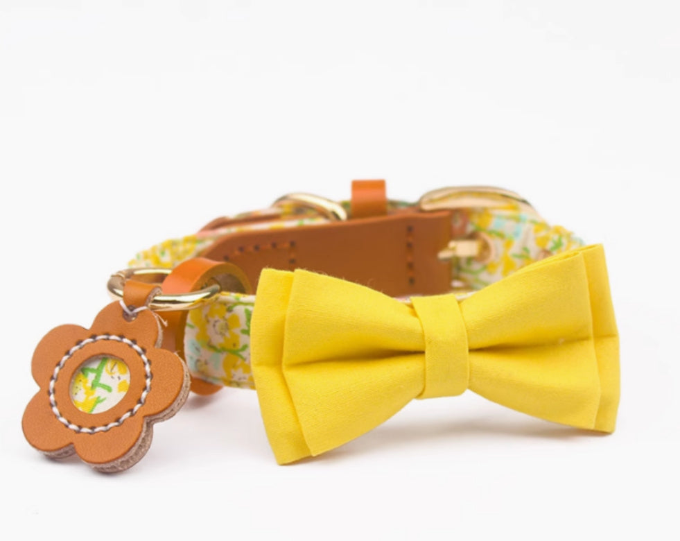 Cowhide Hand Holding Rope