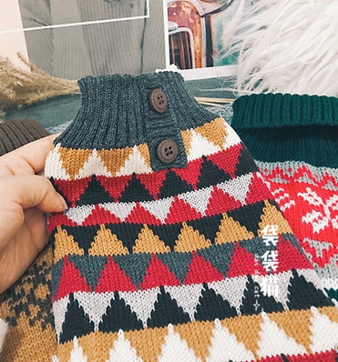 Pet Sweater Leaf Pattern